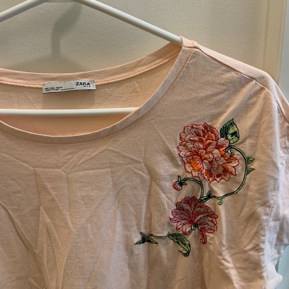 Floral Embroidered Shirt - Picture 2 of 3